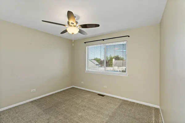 26253 S Locust PL, Monee, IL 60449