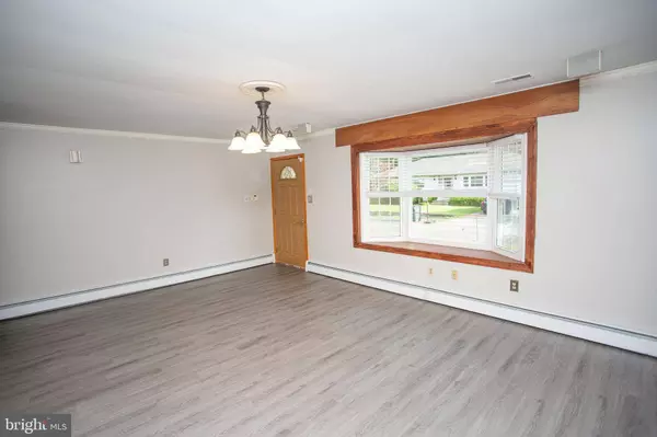 333 WILDROSE ST, Browns Mills, NJ 08015