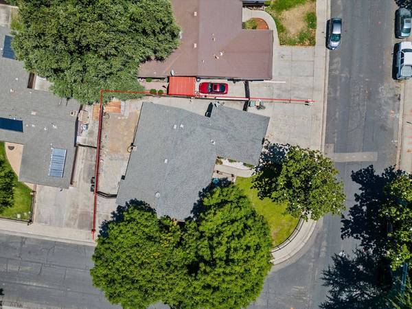 3061 Beaufort AVE, Stockton, CA 95209