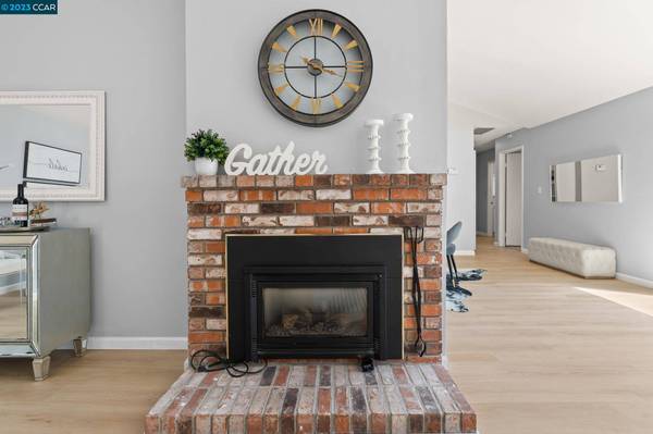 2139 Sarah Dr, Pinole, CA 94564