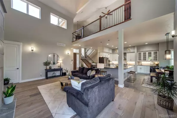 938 N White Tail DR, Franktown, CO 80116