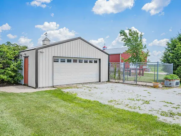 25509 S Chicago RD, Elwood, IL 60421