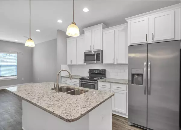 400 Mattie M Kelly Boulevard  #UNIT 4, Destin, FL 32541