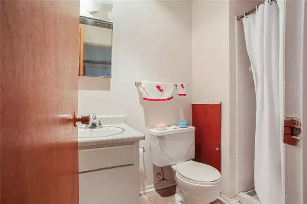 5004 BENNINGTON DR, Marrero, LA 70072