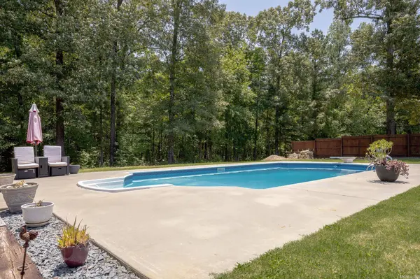 305 Terry Pond Cove, White Hall, AR 71602