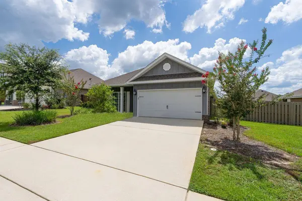 232 Lottie Loop, Freeport, FL 32439