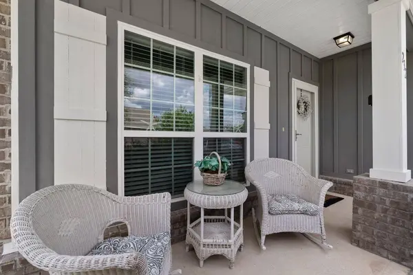 232 Lottie Loop, Freeport, FL 32439