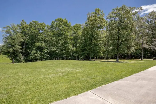 305 Terry Pond Cove, White Hall, AR 71602