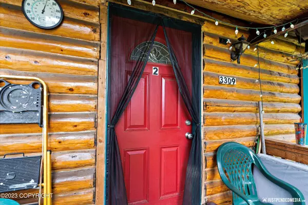 3309 Wyoming DR, Anchorage, AK 99517