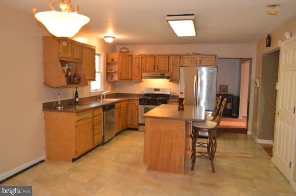 2348 DONNA LN, Pottstown, PA 19464