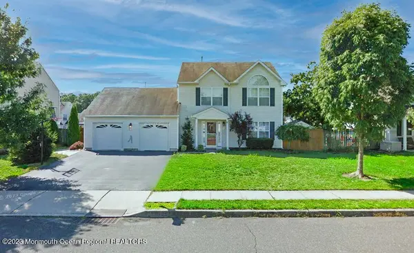 25 Gettysburg Drive, Howell, NJ 07731