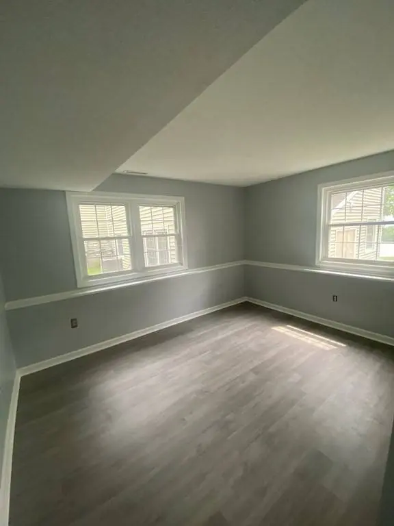 371 Aiken Ave #8, Lowell, MA 01850