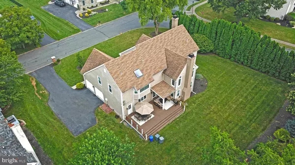 4403 LORAINE LN, Bethlehem, PA 18017