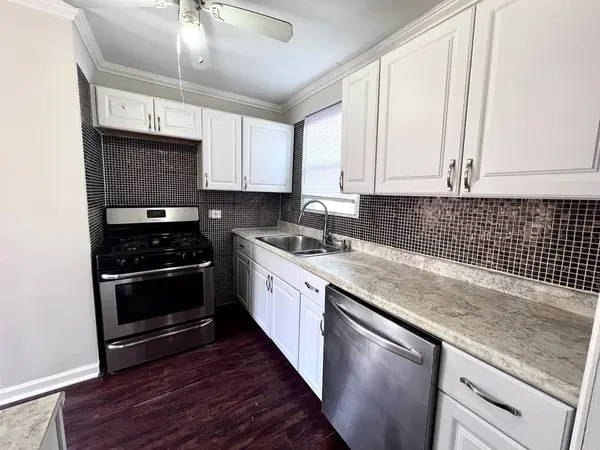 9837 S Bensley Avenue, Chicago, IL 60617