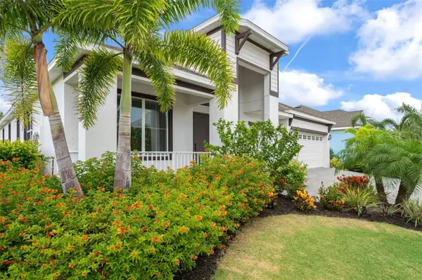 636 MANNS HARBOR DR, Apollo Beach, FL 33572