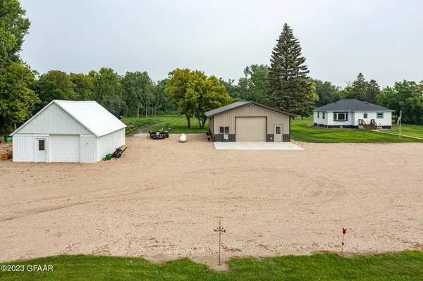 16033 5TH Street SE, Hillsboro, ND 58045