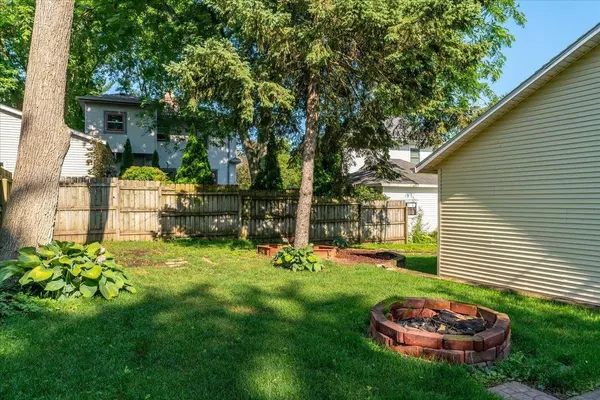 116 Washington Street, Oregon, WI 53575