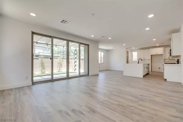 6861 Desert Finch Street, North Las Vegas, NV 89084