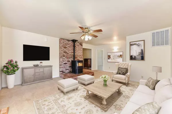 4820 Mount Aukum RD, Placerville, CA 95667