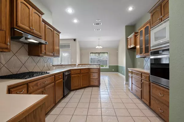 102 Codee Court, Mount Pleasant, TX 75455