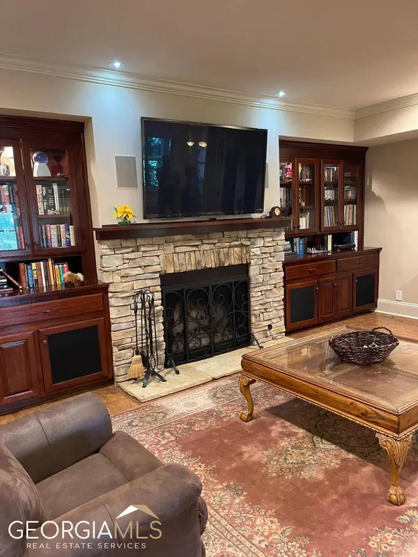 488 Schofield DR, Powder Springs, GA 30073