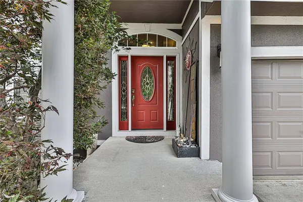 2208 NE Wyndham DR, Grain Valley, MO 64029