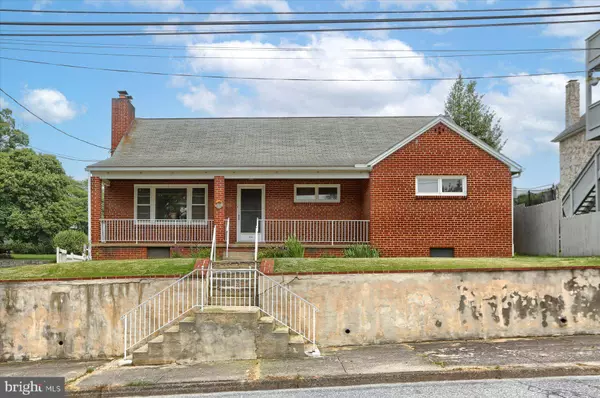 301 S 4TH ST, Steelton, PA 17113