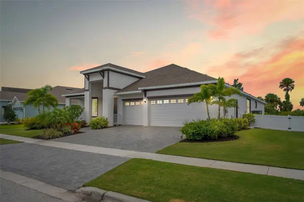 636 MANNS HARBOR DR, Apollo Beach, FL 33572