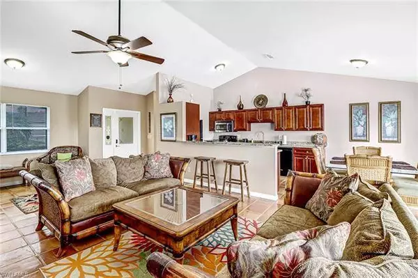 115 SW 12th TER, Cape Coral, FL 33991