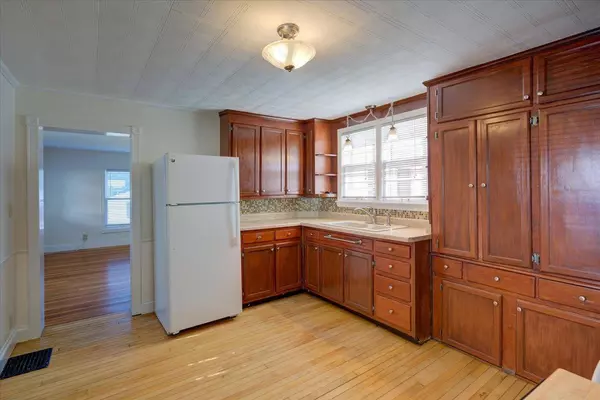 116 Washington Street, Oregon, WI 53575