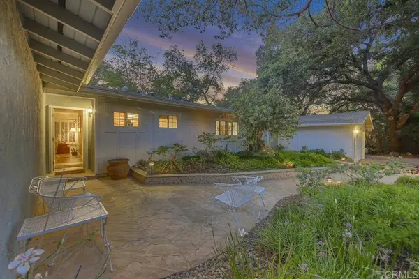 1593 Lone Oak RD, Vista, CA 92084