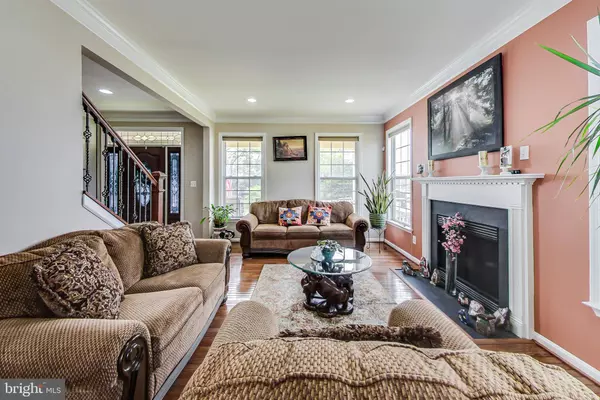 17636 OVERLOOK RD, Dumfries, VA 22026