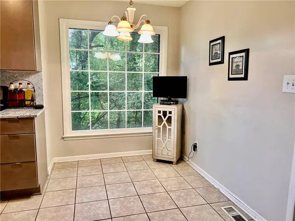 10743 OAKMONT ST, Overland Park, KS 66210