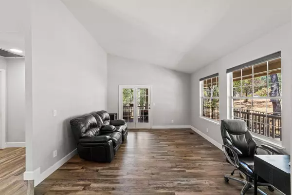 3251 Grandview CIR, Shingle Springs, CA 95682