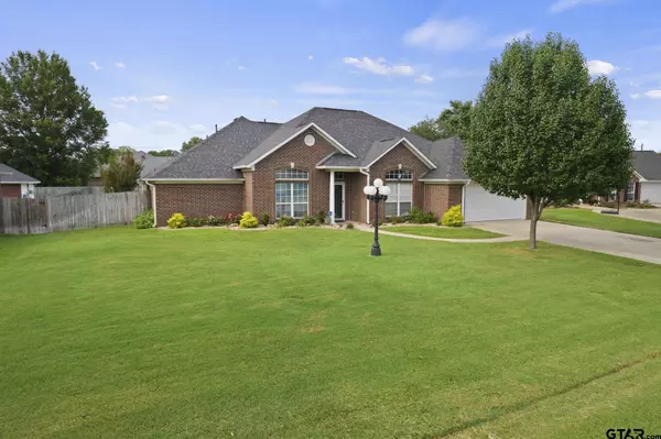 102 Codee Ct, Mt Pleasant, TX 75455