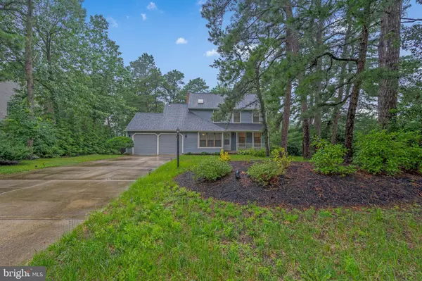 14 KINGS CROFT LN, Voorhees, NJ 08043