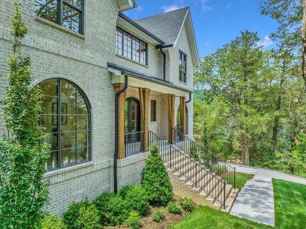 6551 Brownlee Dr, Nashville, TN 37205