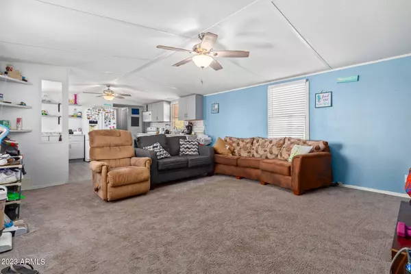 3270 W CABALLERO Drive, Eloy, AZ 85131