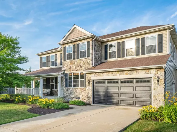 912 Nightshade LN, Shorewood, IL 60404