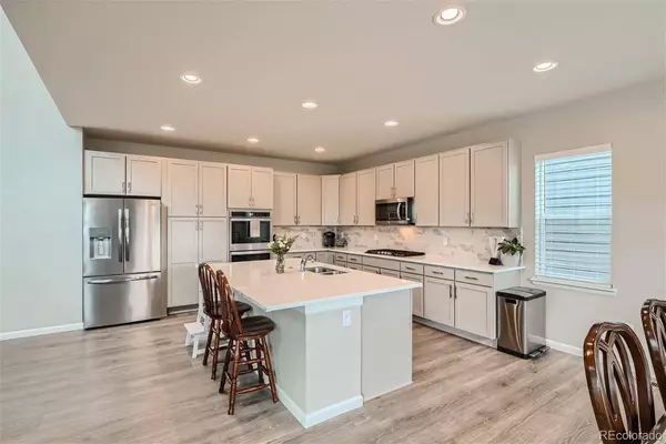 4657 High Mesa CIR, Castle Rock, CO 80108