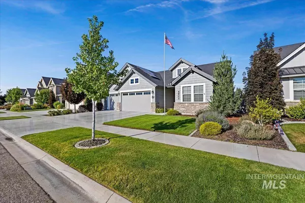 5902 S Wayland Way, Meridian, ID 83642
