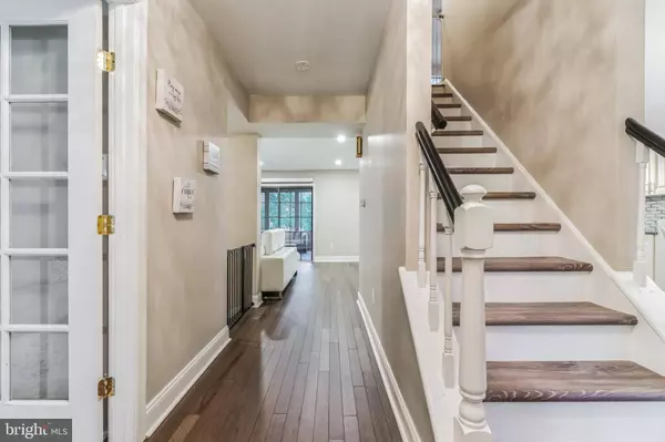 14 KINGS CROFT LN, Voorhees, NJ 08043