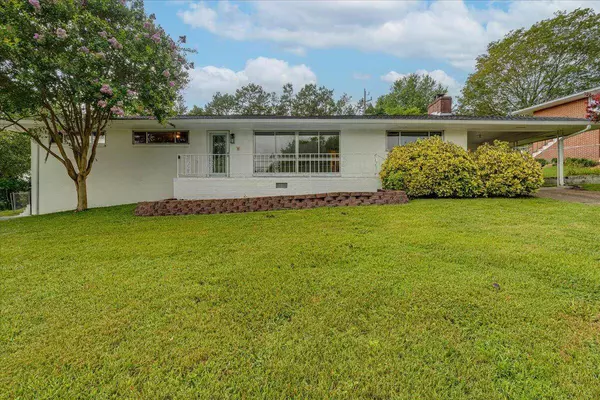 4024 Belvoir Pines Dr, Chattanooga, TN 37412