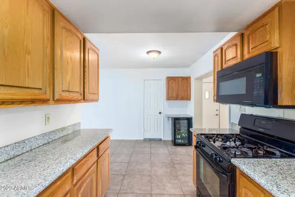 2320 W COLUMBINE Drive, Phoenix, AZ 85029