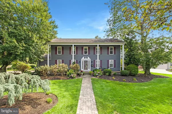 173 BRIARWOOD RD, Mount Laurel, NJ 08054