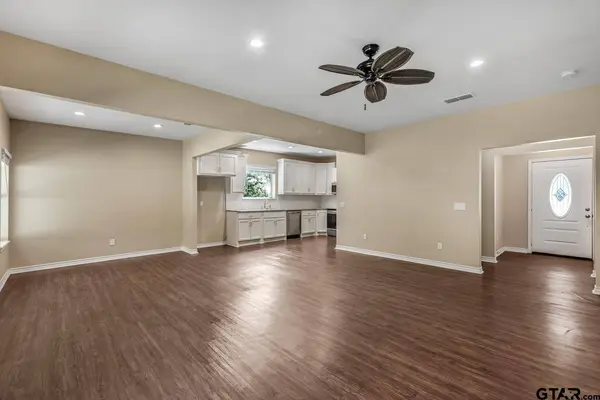 506 3rd St, Bullard, TX 75757