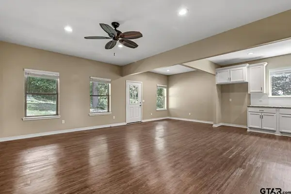 506 3rd St, Bullard, TX 75757