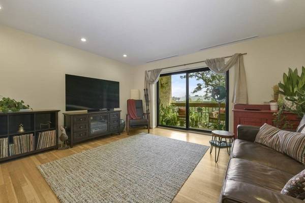 41 Centre Street #U408, Brookline, MA 02446