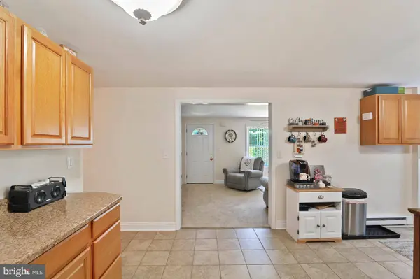 2017 ANDREWS LAKE RD, Felton, DE 19943