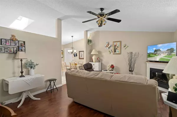 7315 LANDOVER DR, Zephyrhills, FL 33540